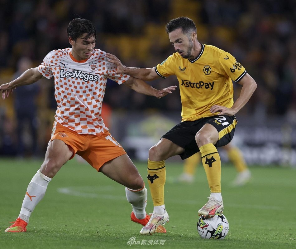 格雷姆斯作 格雷姆斯作