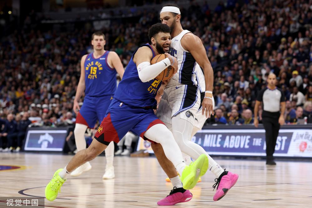 地球场上 地球场上