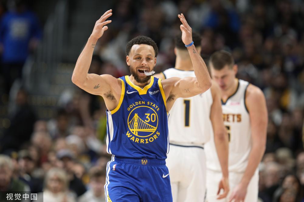 阵容往往是 阵容往往是