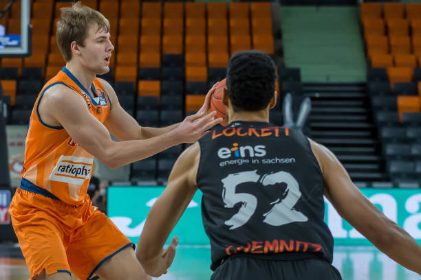 快船的局势 快船的局势