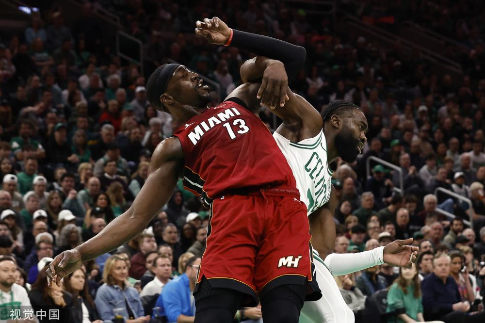 的固执使得 的固执使得